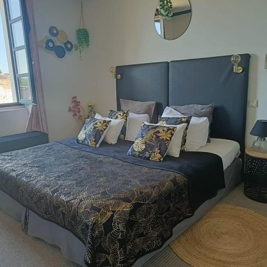 Entre Bastide Et Cite Bed & Breakfast Каркасон Екстериор снимка