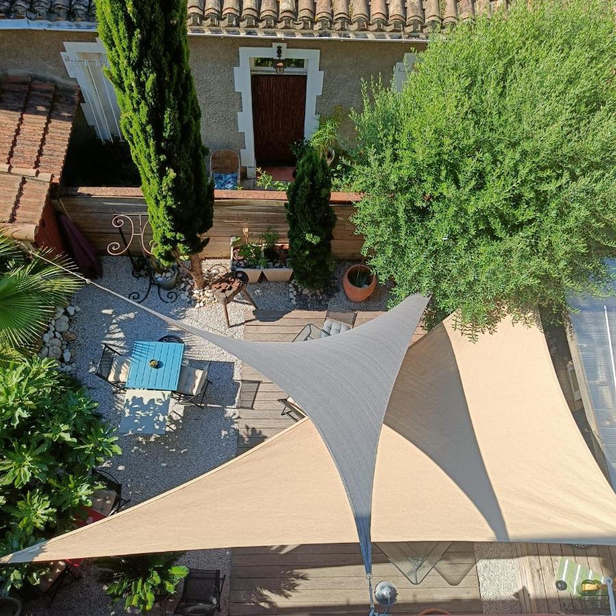 Entre Bastide Et Cite Bed & Breakfast Каркасон Екстериор снимка