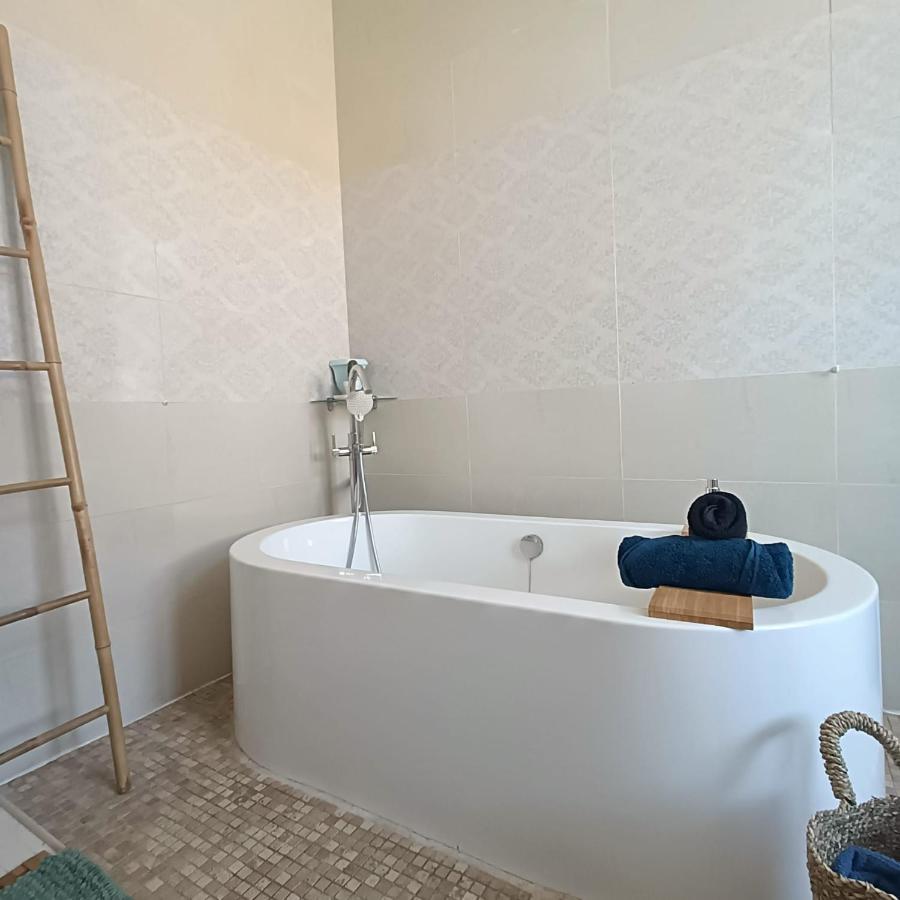 Entre Bastide Et Cite Bed & Breakfast Каркасон Екстериор снимка