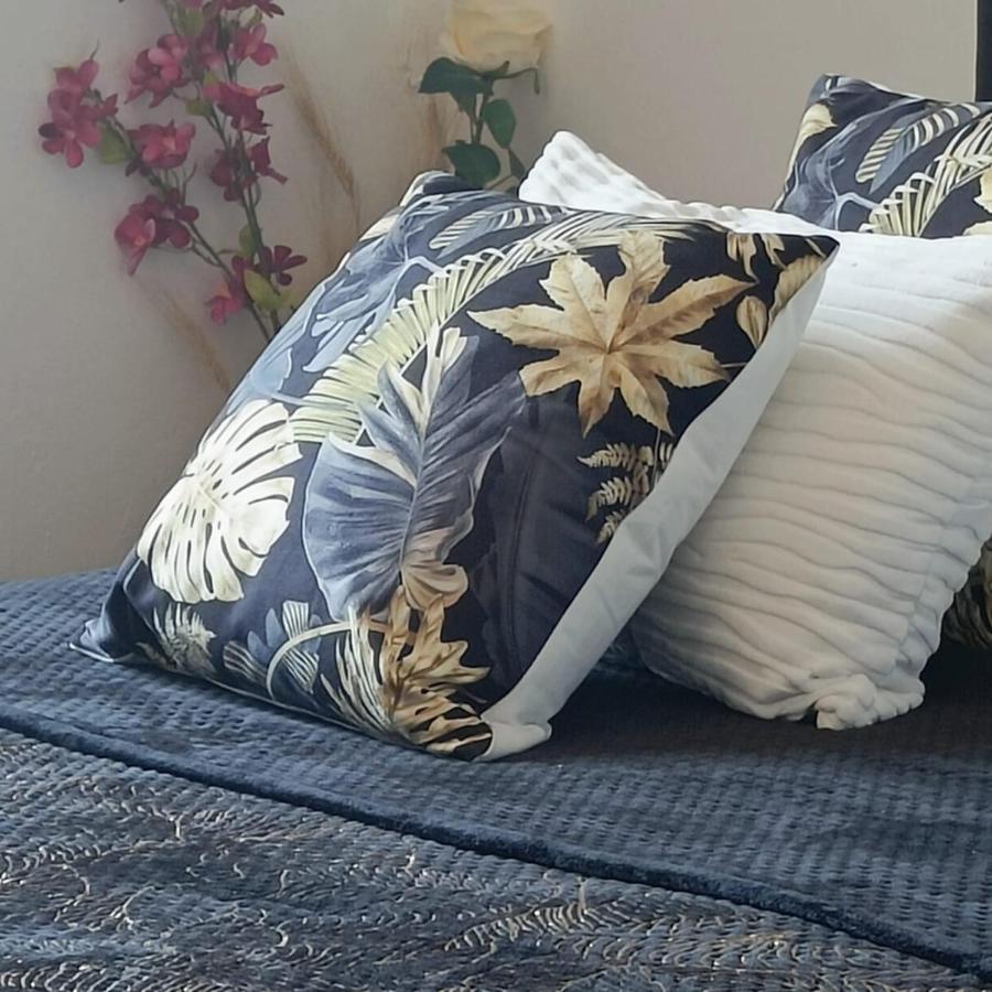 Entre Bastide Et Cite Bed & Breakfast Каркасон Екстериор снимка