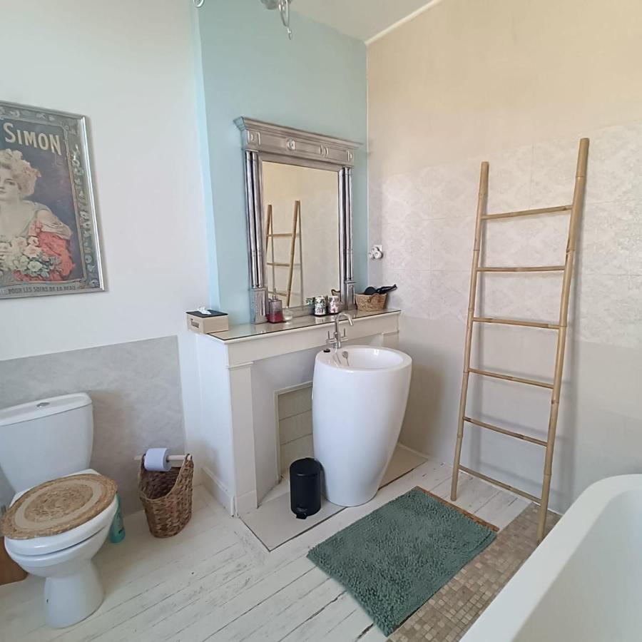 Entre Bastide Et Cite Bed & Breakfast Каркасон Екстериор снимка