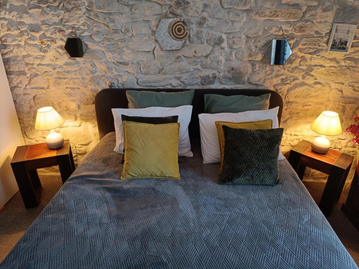 Entre Bastide Et Cite Bed & Breakfast Каркасон Екстериор снимка